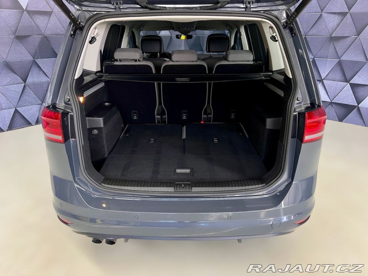 Volkswagen Touran 2.0TDI DSG CML, WEBASTO, 2024