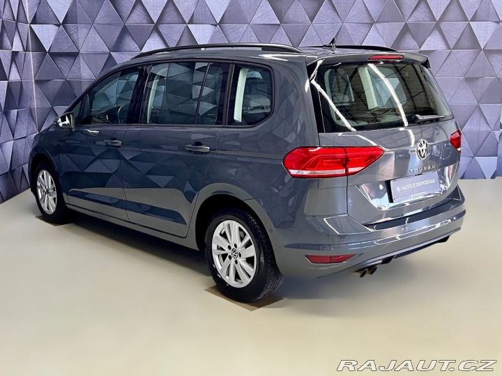 Volkswagen Touran 2.0TDI DSG CML, WEBASTO, 2024