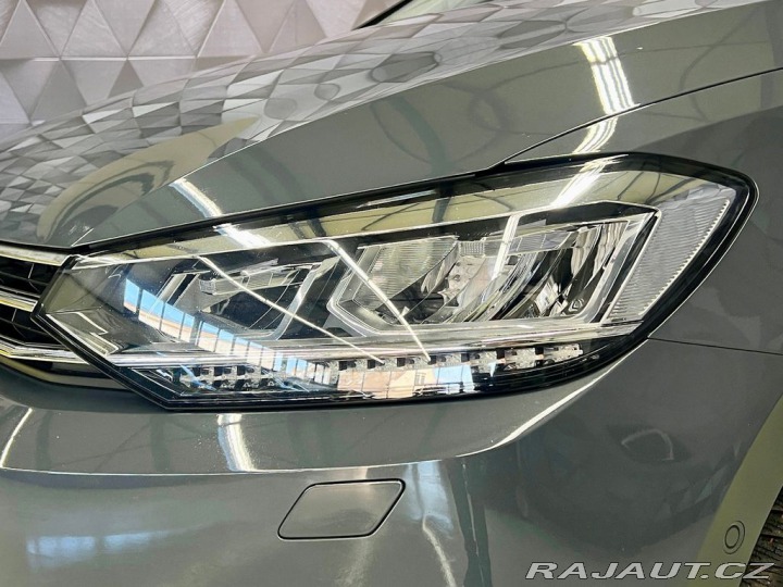 Volkswagen Touran 2.0TDI DSG CML, WEBASTO, 2024