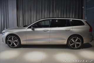 Volvo V60 2,0 B4  Plus dark 1800