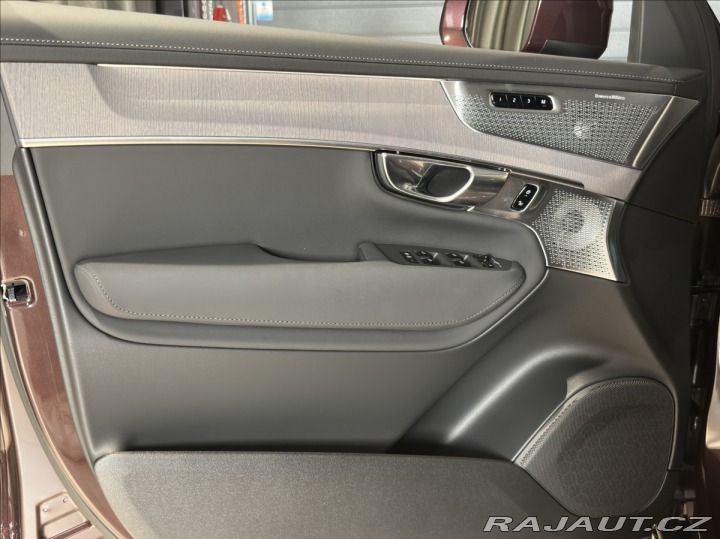 Volvo XC90 2,0 T8 PHEV  Ultra Bright 2026