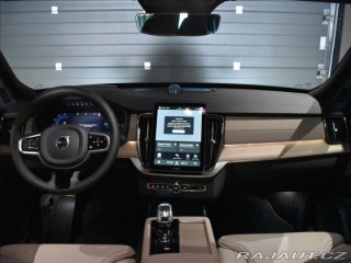Volvo XC90 2,0 T8 Ultra Dark 2026