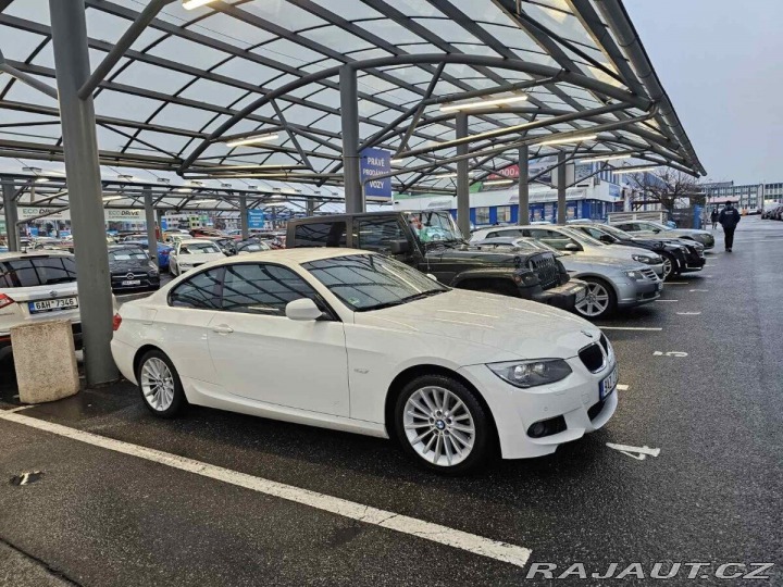 BMW 3 2,0   320D XDRIVE E92 2013
