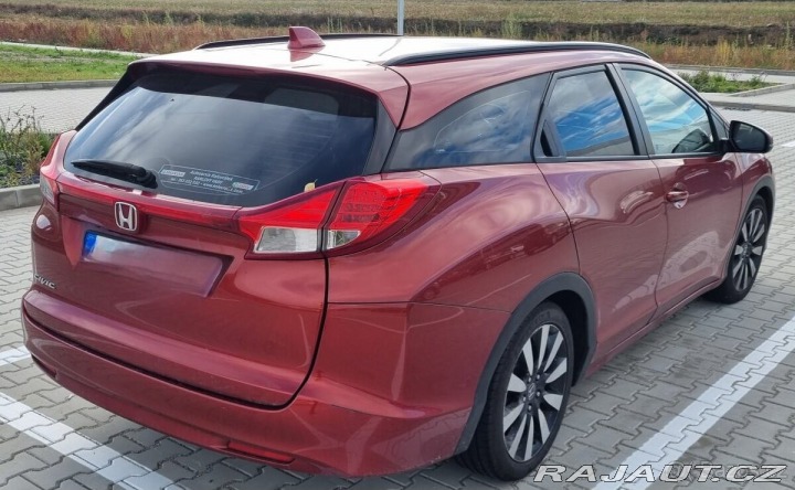 Honda Civic 1,6   tourer prodám 2015