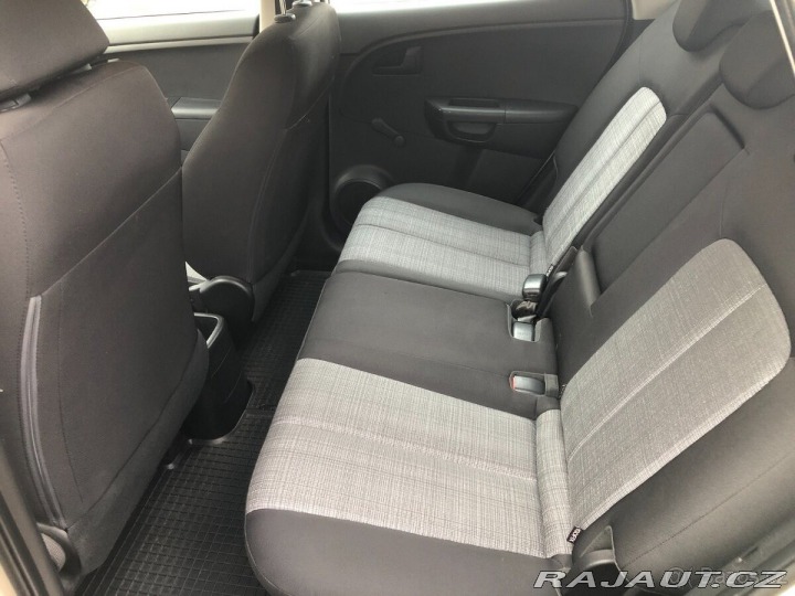 Kia Venga 1,4   Prodám 2012