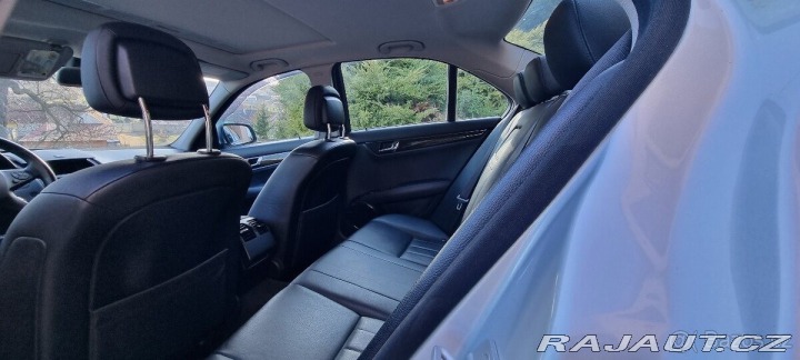 Mercedes-Benz C 2,0   C320 Cdi Elegance 2006