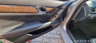 Mercedes-Benz C 2,0   C320 Cdi Elegance 2006