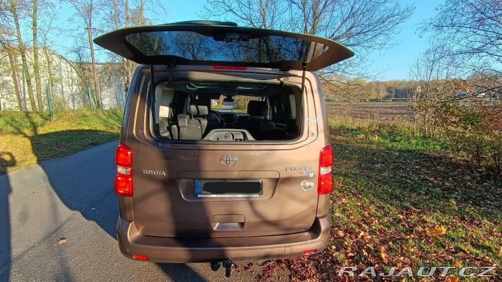 Toyota ProAce 2,0   L1, VIP, plná výbav 2020