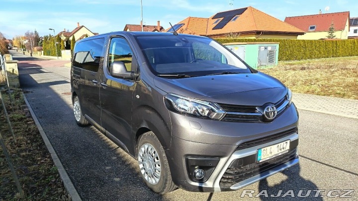 Toyota ProAce Verso 2,0   diesel / 110kW 2022