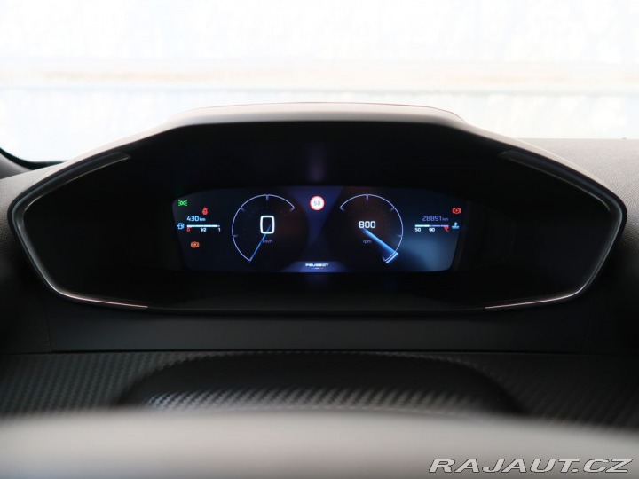 Peugeot 2008 1.2PureTech,74kW,ALLURE,M 1800