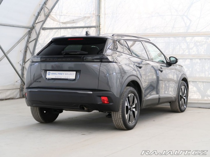 Peugeot 2008 1.2PureTech,74kW,ALLURE,M 1800
