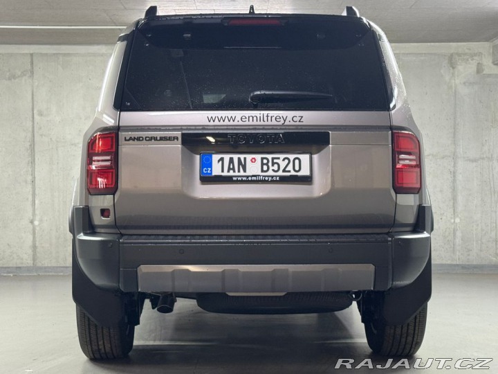 Toyota Land Cruiser Executive 2.8L Diesel 48V 2026