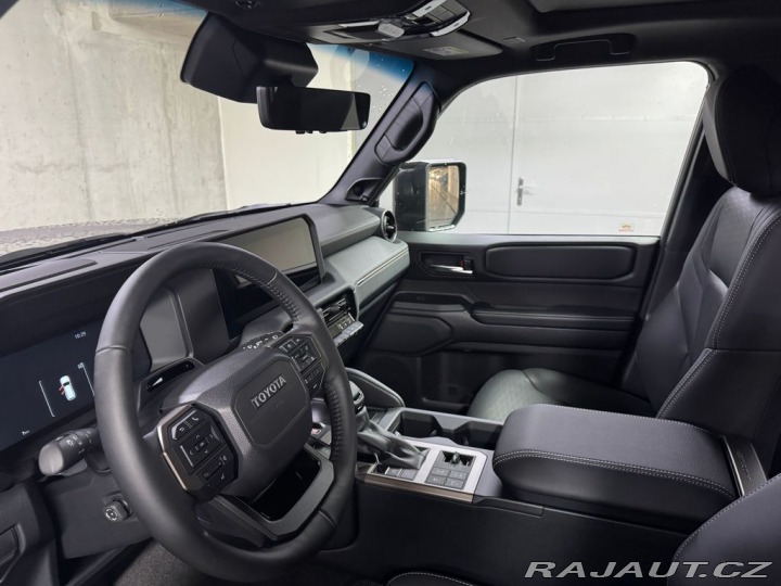 Toyota Land Cruiser Executive 2.8L Diesel 48V 2026