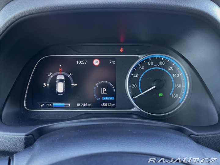 Nissan Leaf e+ 62kW N-CONNECTA*Tepeln 2022