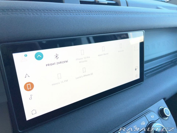 Land Rover Defender 177kW AWD Tažné Pano 2021