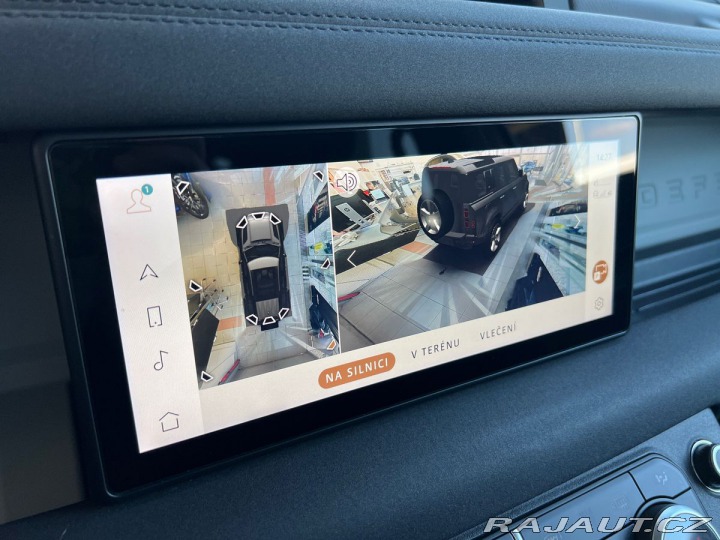 Land Rover Defender 177kW AWD Tažné Pano 2021
