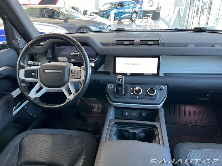 Land Rover Defender 177kW AWD Tažné Pano 2021