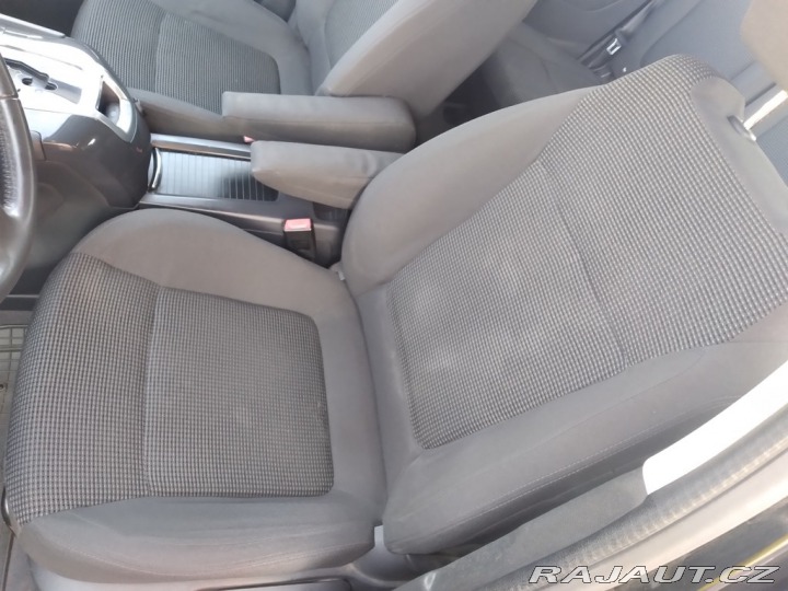 Peugeot 5008 2.0 HDI AC,NAVI,AUTOMAT 2012