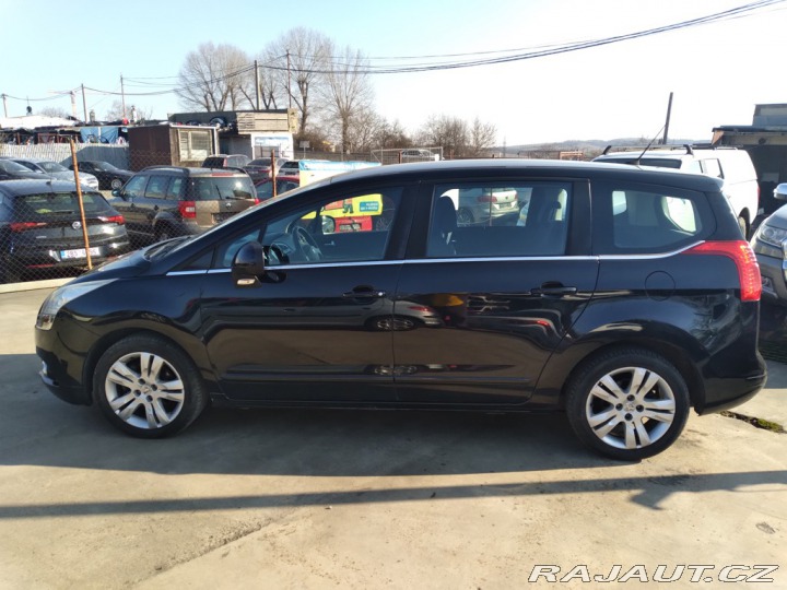 Peugeot 5008 2.0 HDI AC,NAVI,AUTOMAT 2012