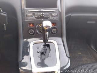 Peugeot 5008 2.0 HDI AC,NAVI,AUTOMAT 2012