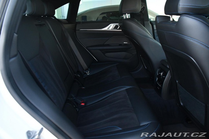 BMW 4 M440i xDrive H/K ČR 2022