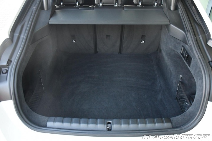 BMW 4 M440i xDrive H/K ČR 2022