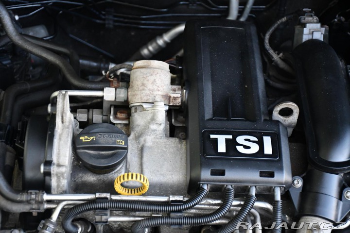 Škoda Rapid 1.2TSi 2xKOLA VYHŘ.SEDAČK 2014