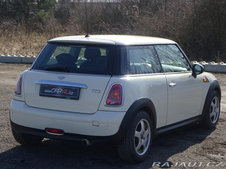 Mini One 1.4 70kW KLIMA SERVIS 2008