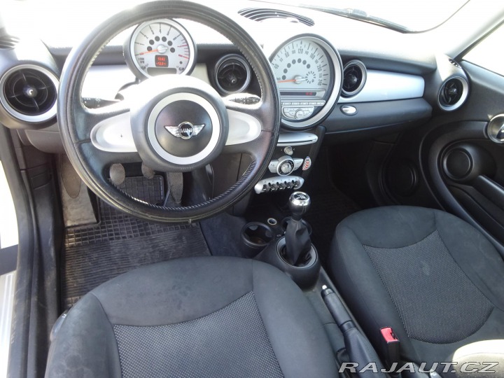 Mini One 1.4 70kW KLIMA SERVIS 2008