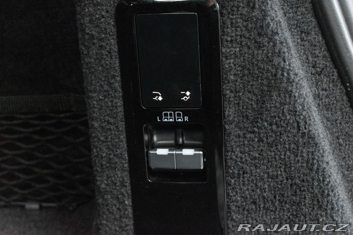 Land Rover Range Rover Sport 3.0 D250 AWD*VZDUCH*ZÁRUK 2023