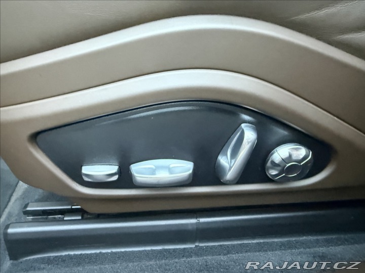 Porsche Panamera Turbo 2019