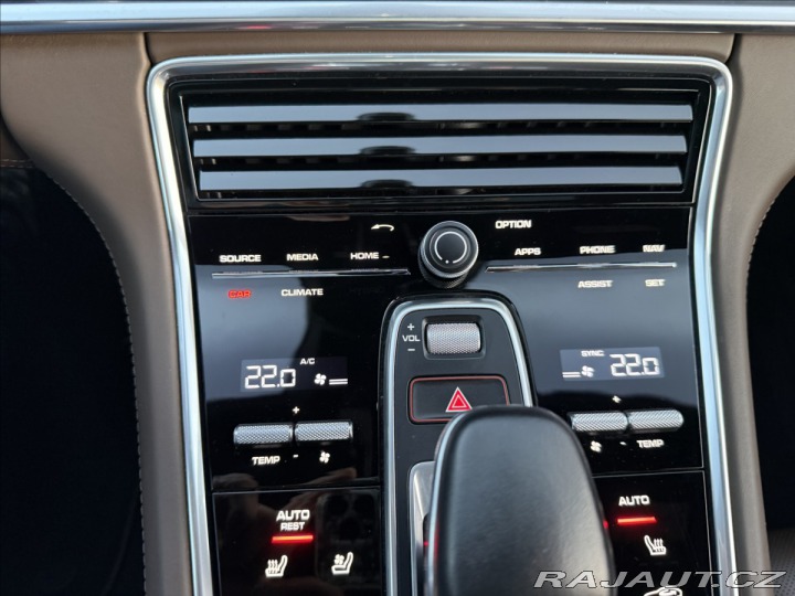 Porsche Panamera Turbo 2019