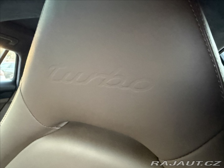 Porsche Panamera Turbo 2019