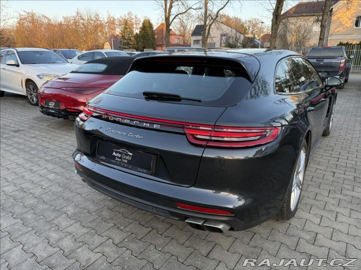 Porsche Panamera Turbo 2019