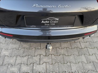 Porsche Panamera Turbo 2019