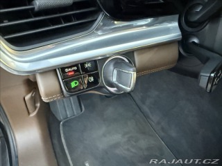 Porsche Panamera Turbo 2019