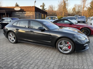 Porsche Panamera Turbo 2019