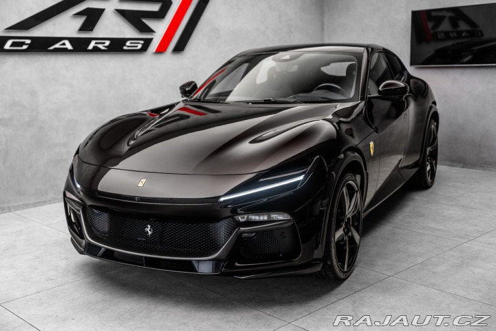 Ferrari Purosangue Lift, karbon, NOVÉ 2026