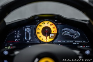 Ferrari Purosangue Lift, karbon, NOVÉ 2026