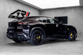 Ferrari Purosangue Lift, karbon, NOVÉ 2026