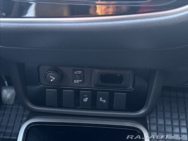 Mitsubishi Outlander 2,2 DI-D 150PS  Top-7 M/T 2017