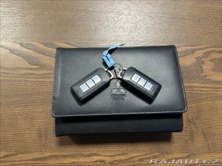 Mitsubishi Outlander 2,2 DI-D 150PS  Top-7 M/T 2017