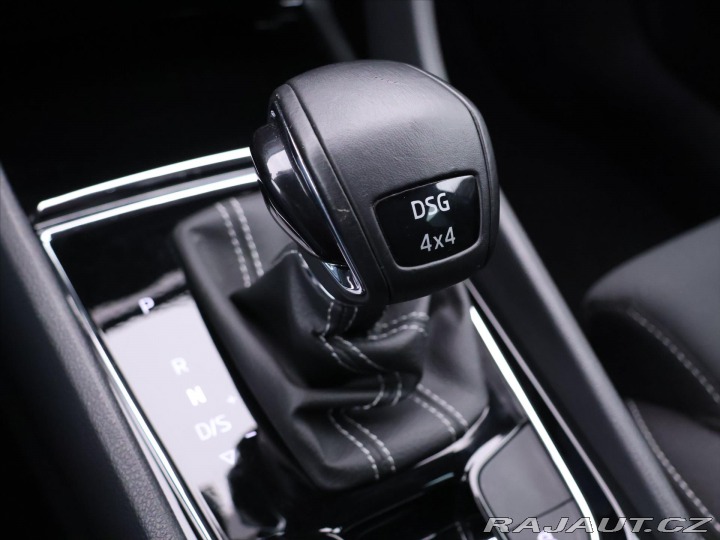 Škoda Karoq 2,0 TSI DSG Sportline 4x4 2020