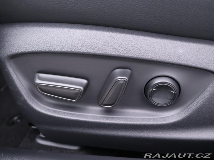 Toyota Camry 2,5 HB Executive CVT CZ D 2023