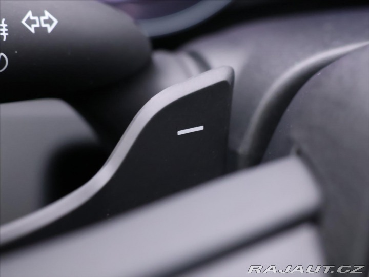 Toyota Camry 2,5 HB Executive CVT CZ D 2023