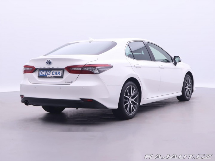 Toyota Camry 2,5 HB Executive CVT CZ D 2023
