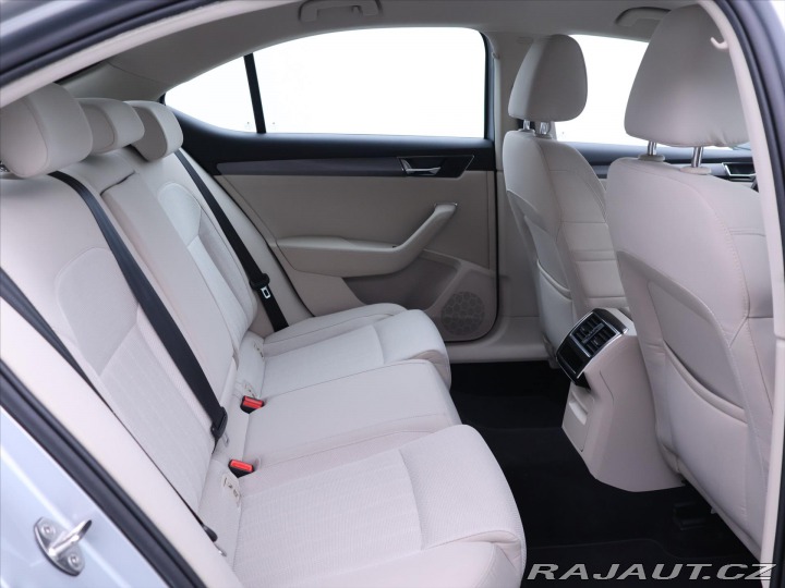 Škoda Superb 2,0 TDI DSG CZ Style 1.Ma 2022