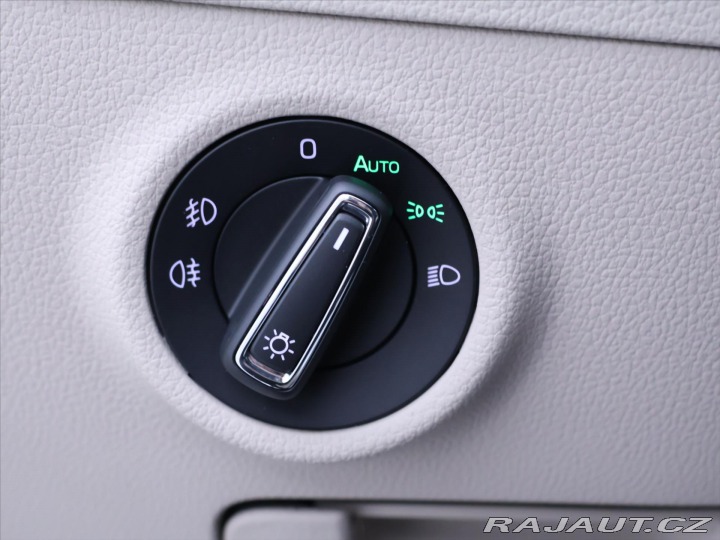 Škoda Superb 2,0 TDI 110 kW Style DSG 2022