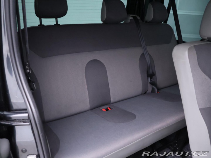 Renault Trafic 2,0 dCi 84kW Klima 9-Míst 2008