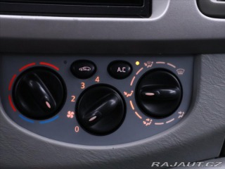 Renault Trafic 2,0 dCi 84kW Klima 9-Míst 2008